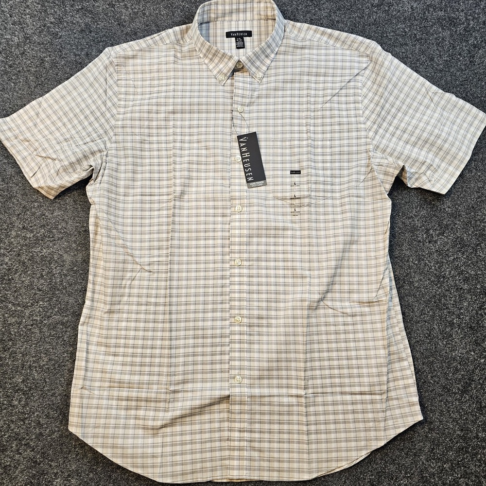 Van Heusen Button Up Shirt Mens L 16-16.5 Plaid Short Sleeve Luxe Touch Easy Car